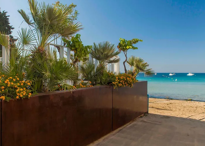 Calapetra Resort